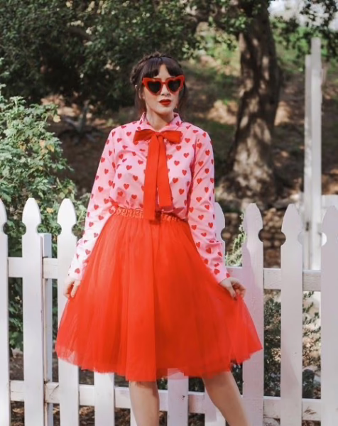 45+ Classy Pink and Red Valentines Day Outfits anyone can Rock Pink and Red valentines Day Outfits you can easily Rock | Travel Beauty Blog