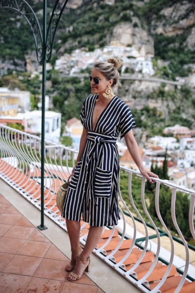What to Wear in Italy on Vacation + Elegant Italy Outfit Ideas | Travel Beauty Blog